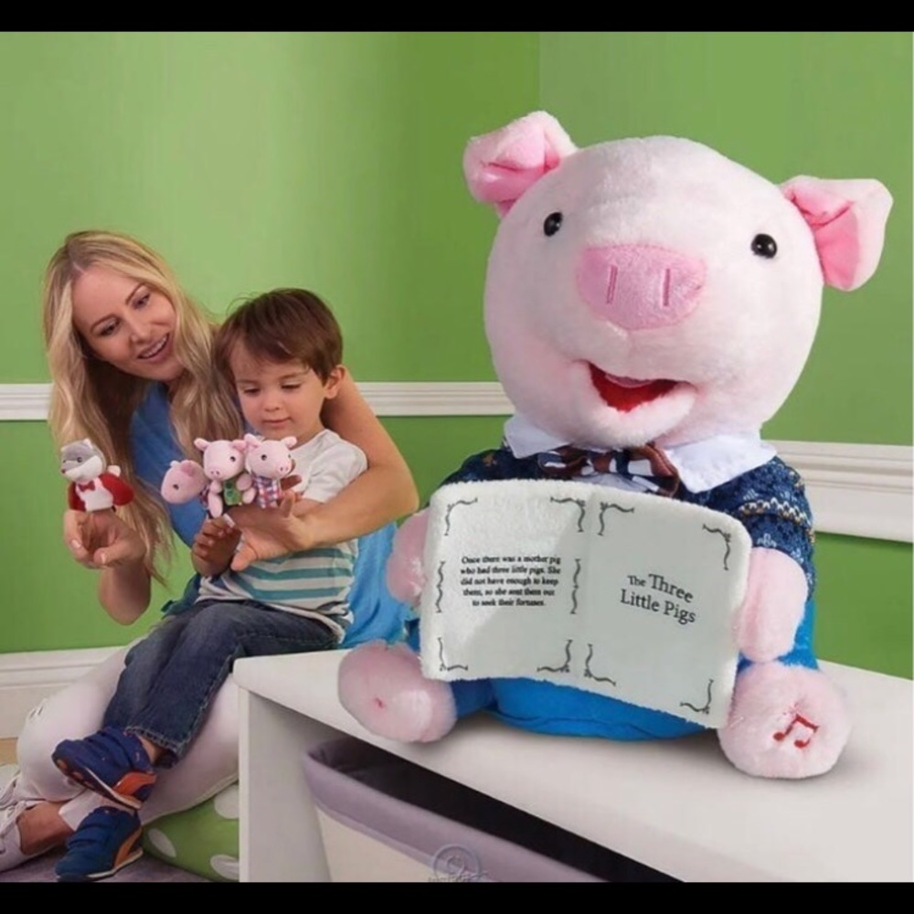 Cuddle Barn Preston The Storytelling Pig - Three Little Pigs